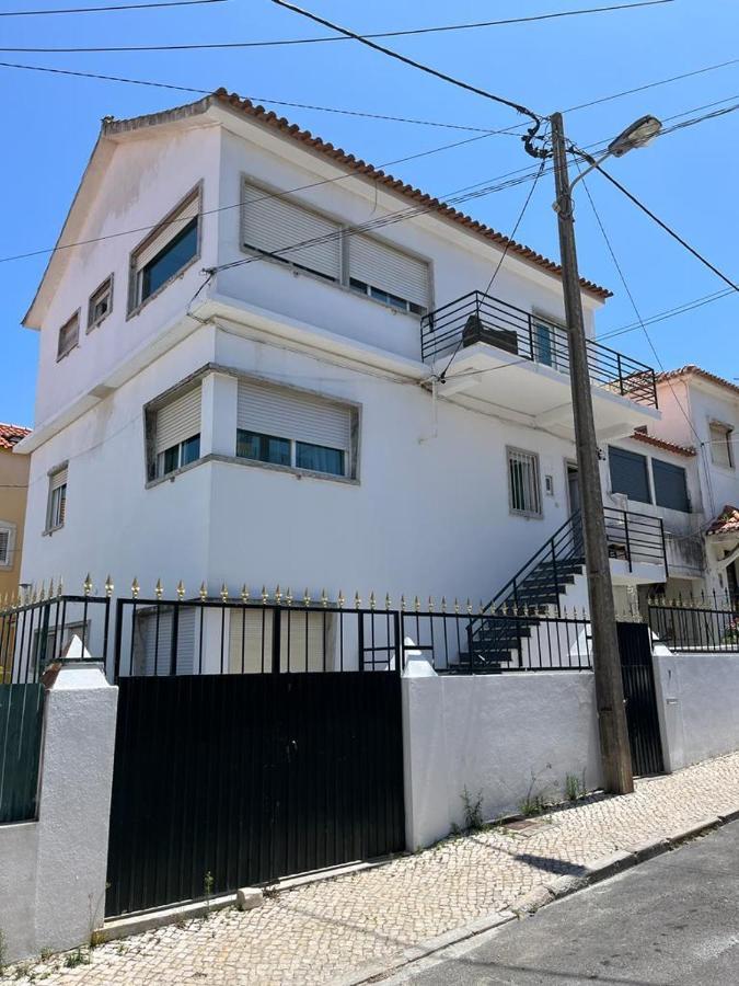 Capitan Beach House Costa de Caparica Exteriör bild